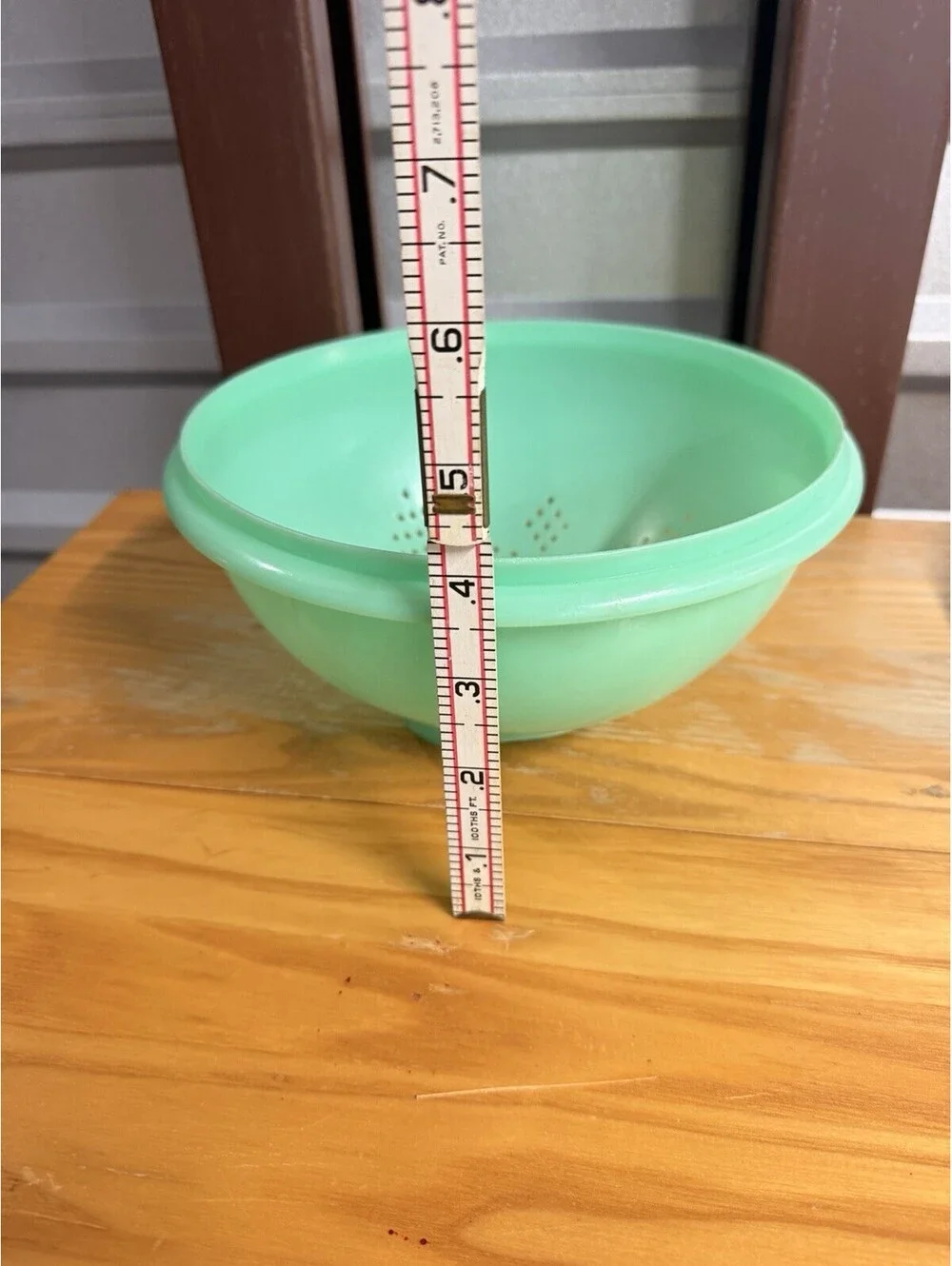 Tupperware Green 10